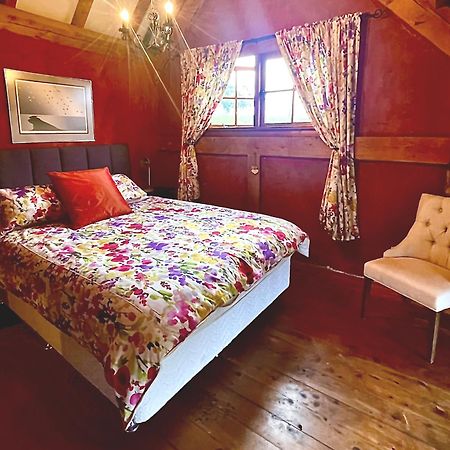 Streamside Country Manor Bed & Breakfast Walton Ngoại thất bức ảnh