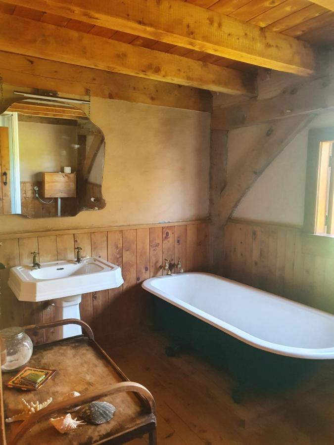 Streamside Country Manor Bed & Breakfast Walton Ngoại thất bức ảnh